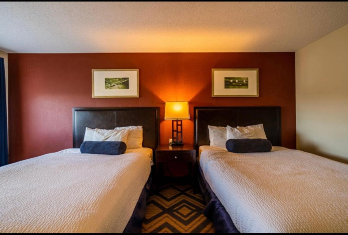 The Patch Lodge Warroad エクステリア 写真